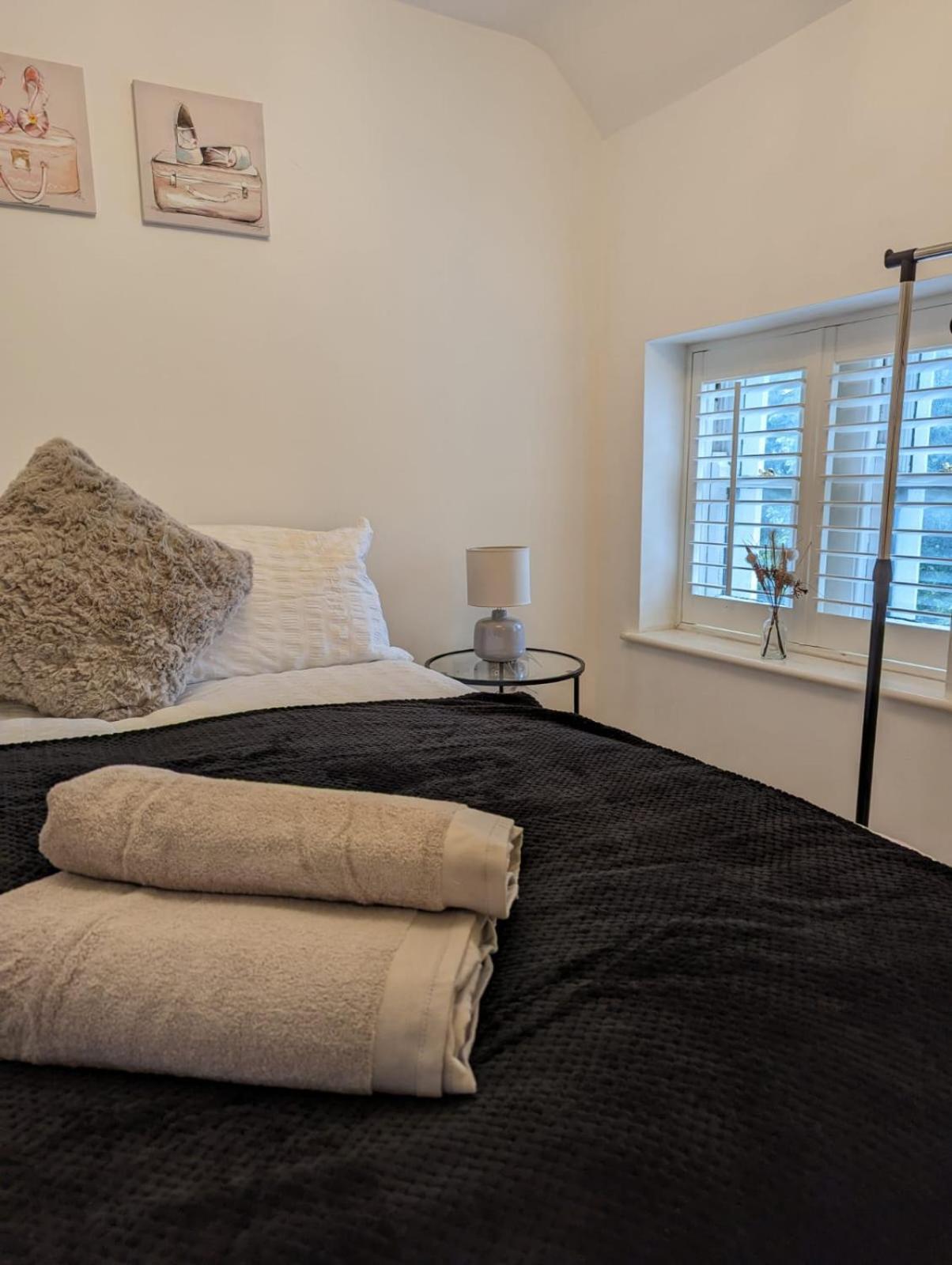 2-Bed Apartment Heart Of Кардифф Экстерьер фото
