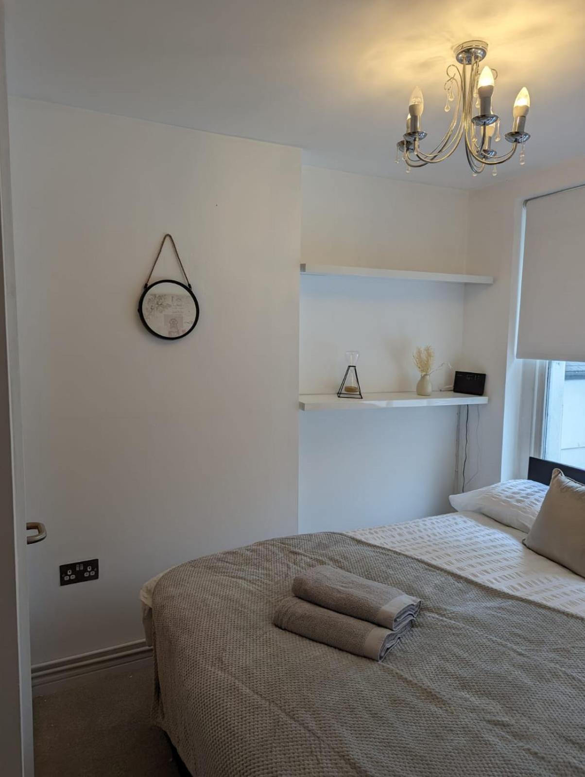 2-Bed Apartment Heart Of Кардифф Экстерьер фото